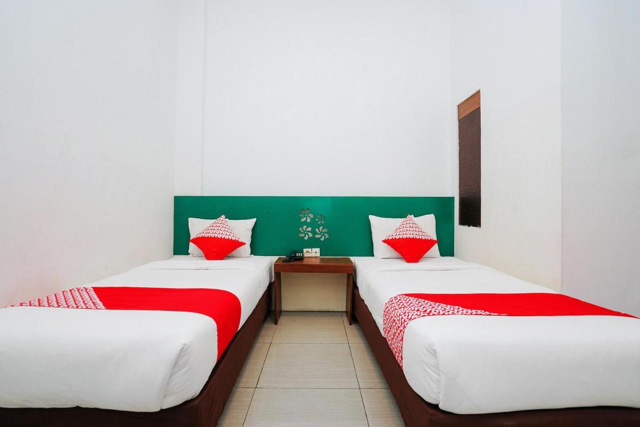 Oyo 231 Hotel Andita Syariah Surabaja Exteriér fotografie
