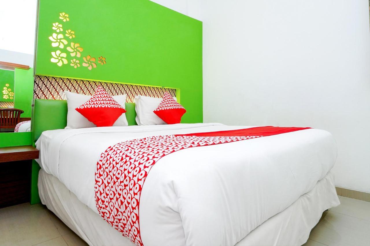 Oyo 231 Hotel Andita Syariah Surabaja Exteriér fotografie